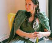 Trachten-Trends 2025: So tragen wir Dirndl und Lederhose heuer_03