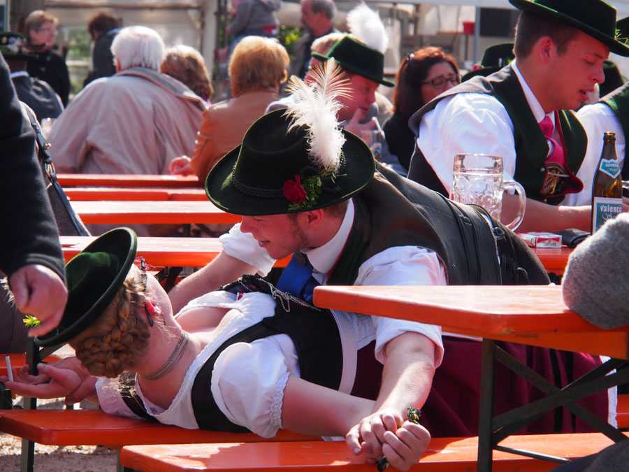 maibaum_aufstellen_rosenheim_121