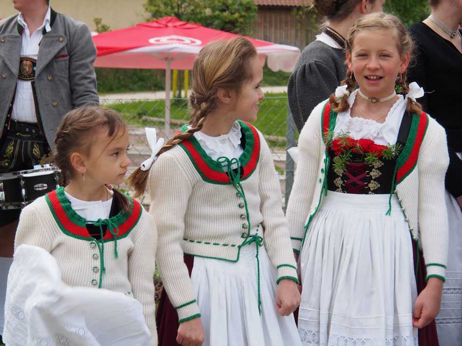 maibaum_aufstellen_rosenheim_004