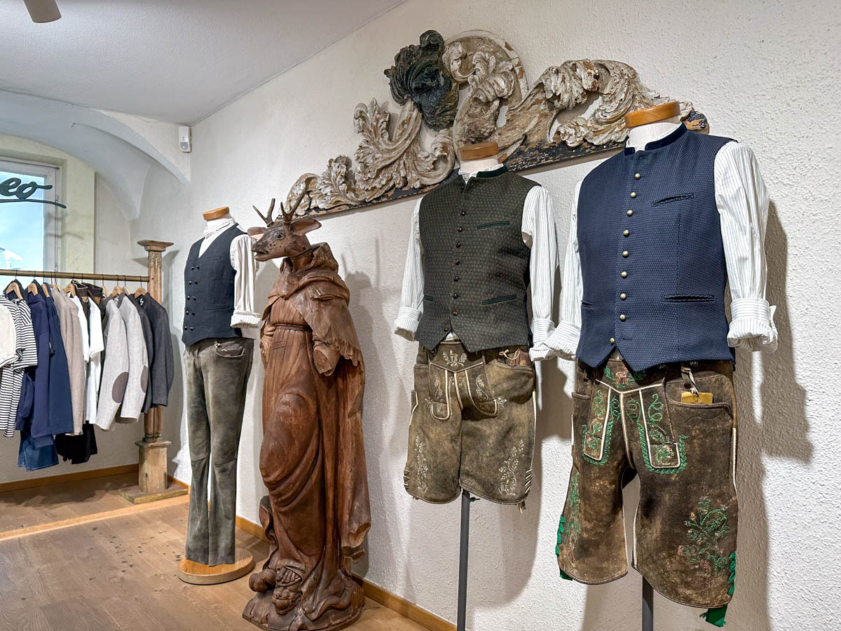 Dirndl bei Beo Trachten Rosenheim