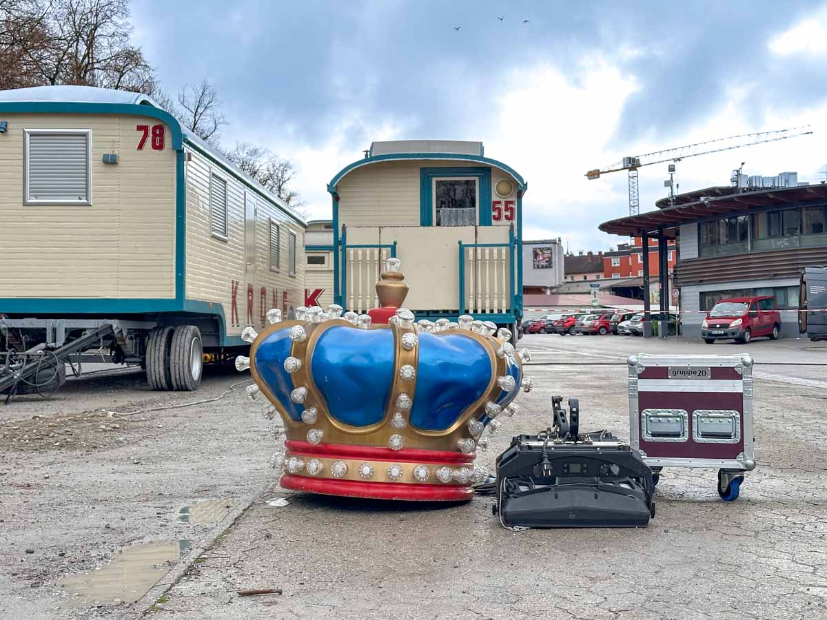 aufbau circus krone foto stadttipps rosenheim 01