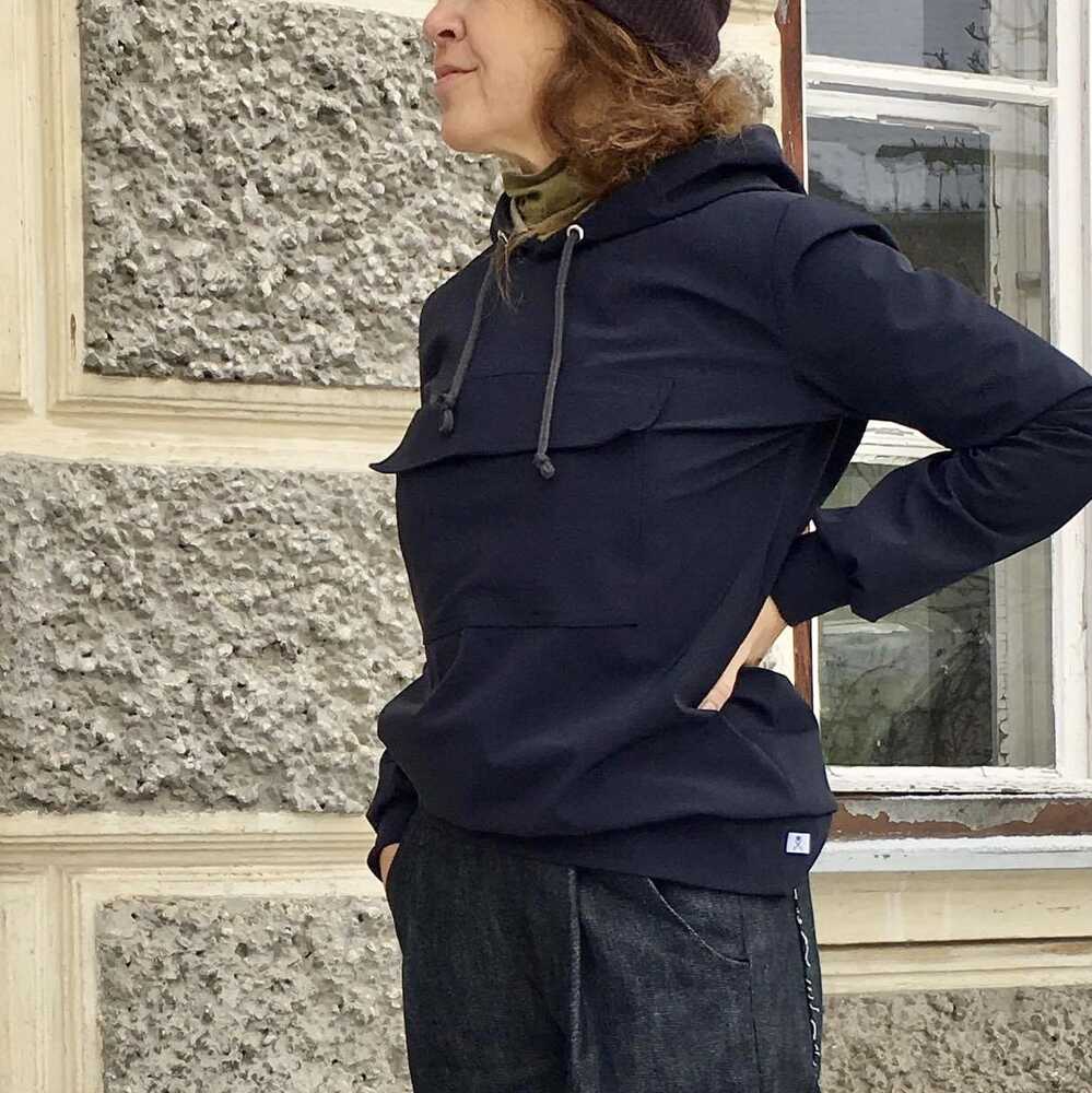 Hoodie Lieblingsteil Upcycling Fashion, dunkelblau