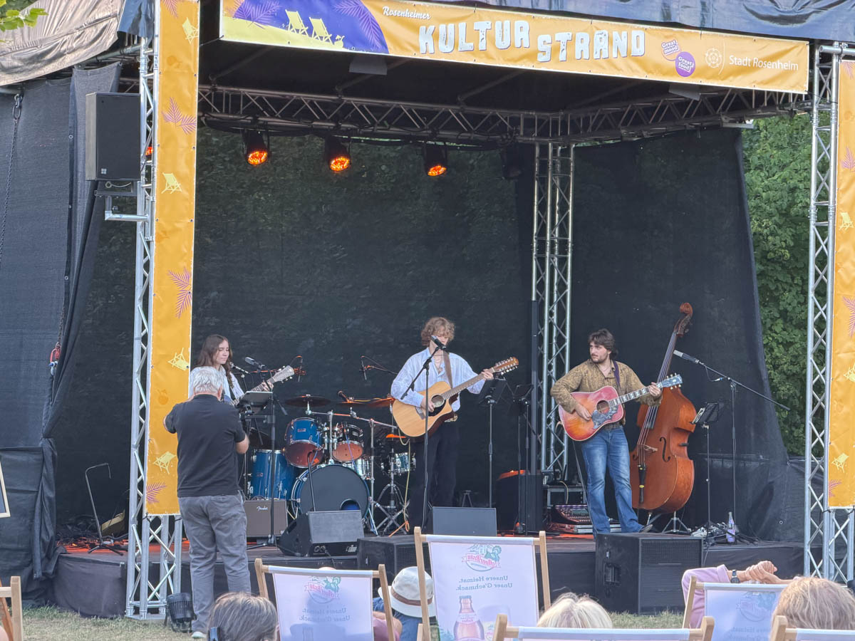 kulturstrand-upcycling-thehummingstrats-hulaboys-credit-stadttipps-03