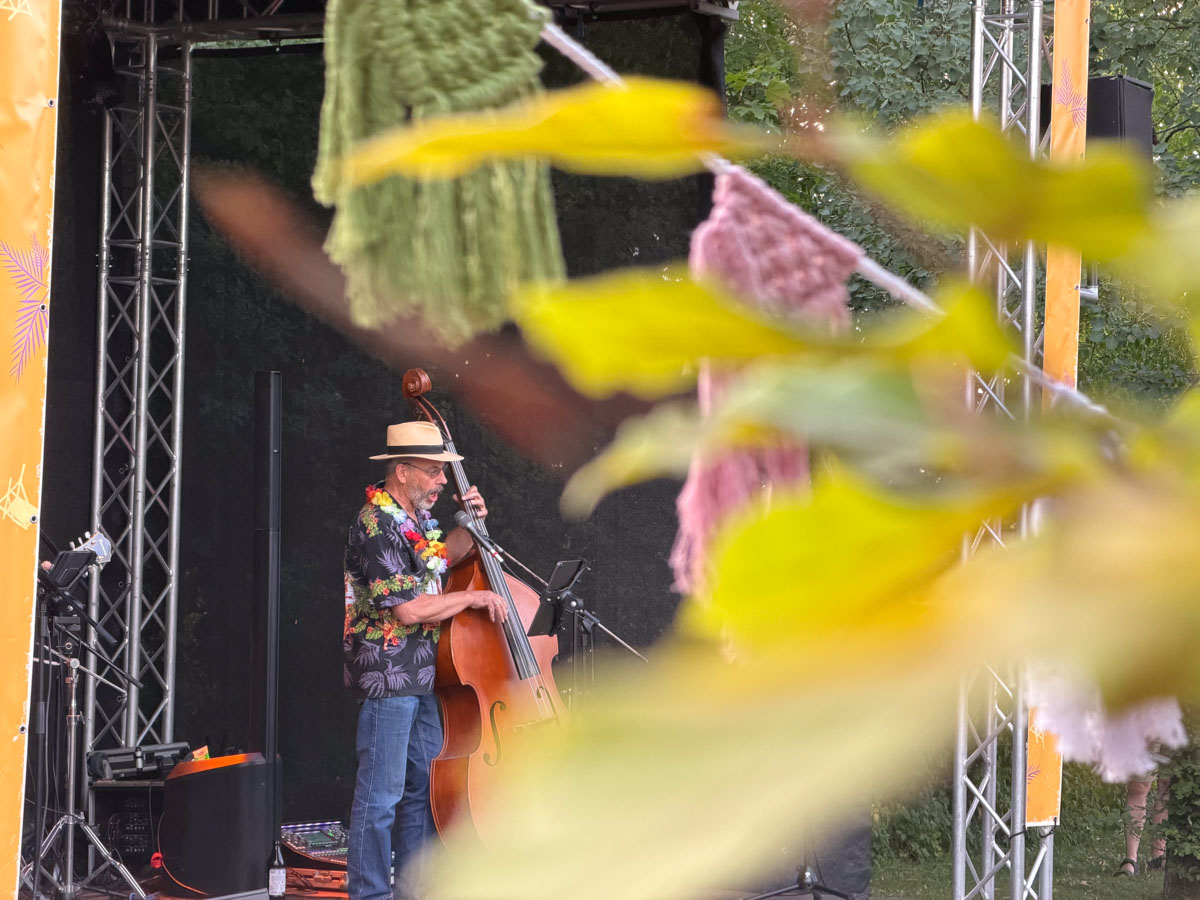 kulturstrand-upcycling-thehummingstrats-hulaboys-credit-stadttipps-21