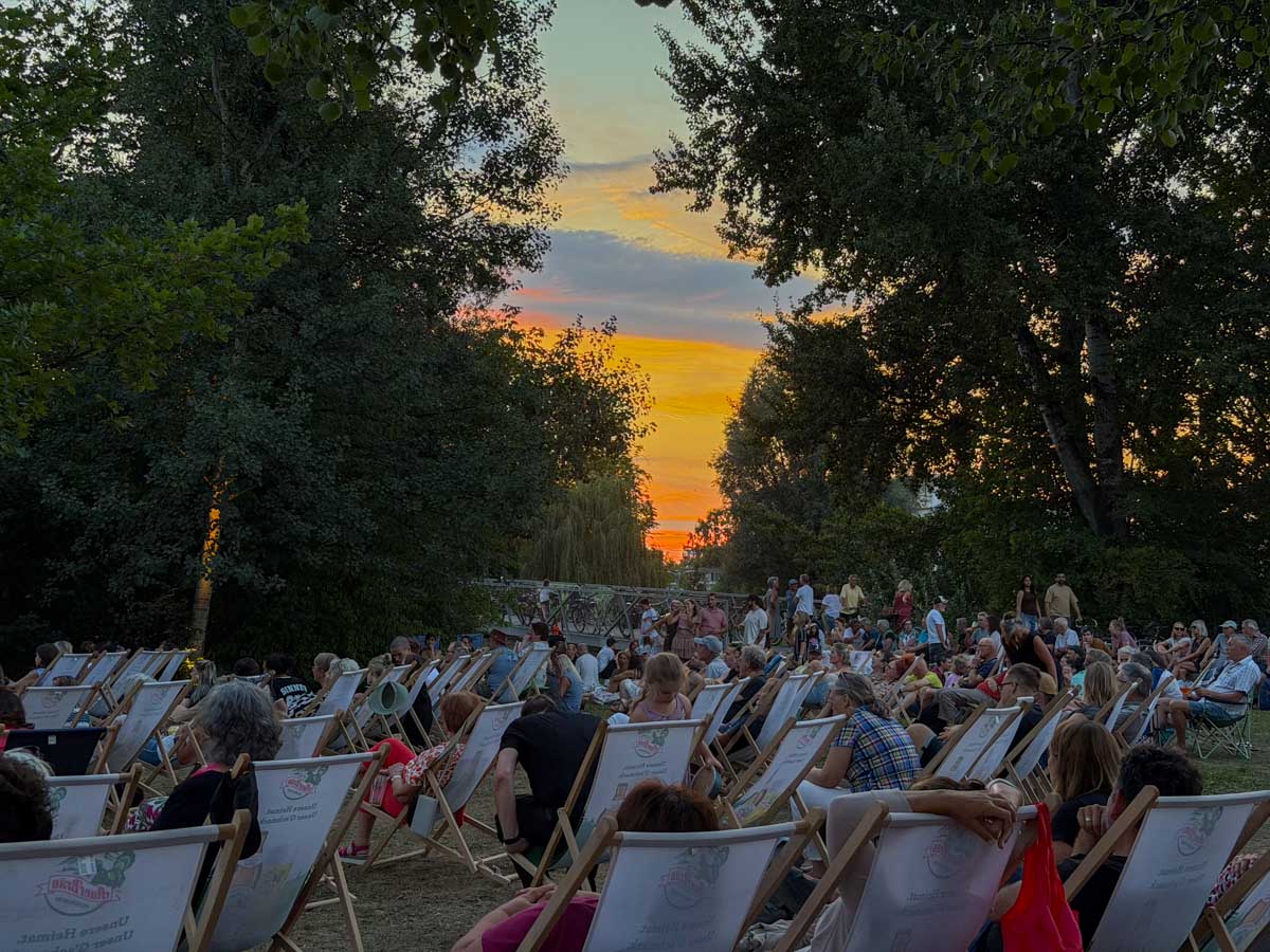 kulturstrand-rosenheim-kunstverein-cafegertraud-taxiyeye-credit-stadttipps-37