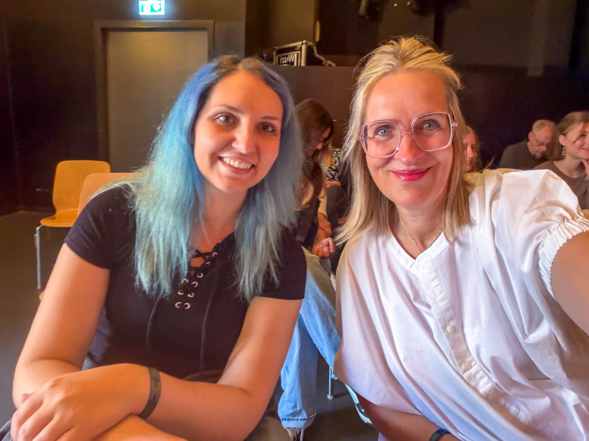 fantasy lesefestival Selfie mit Autorin Manuela Elser