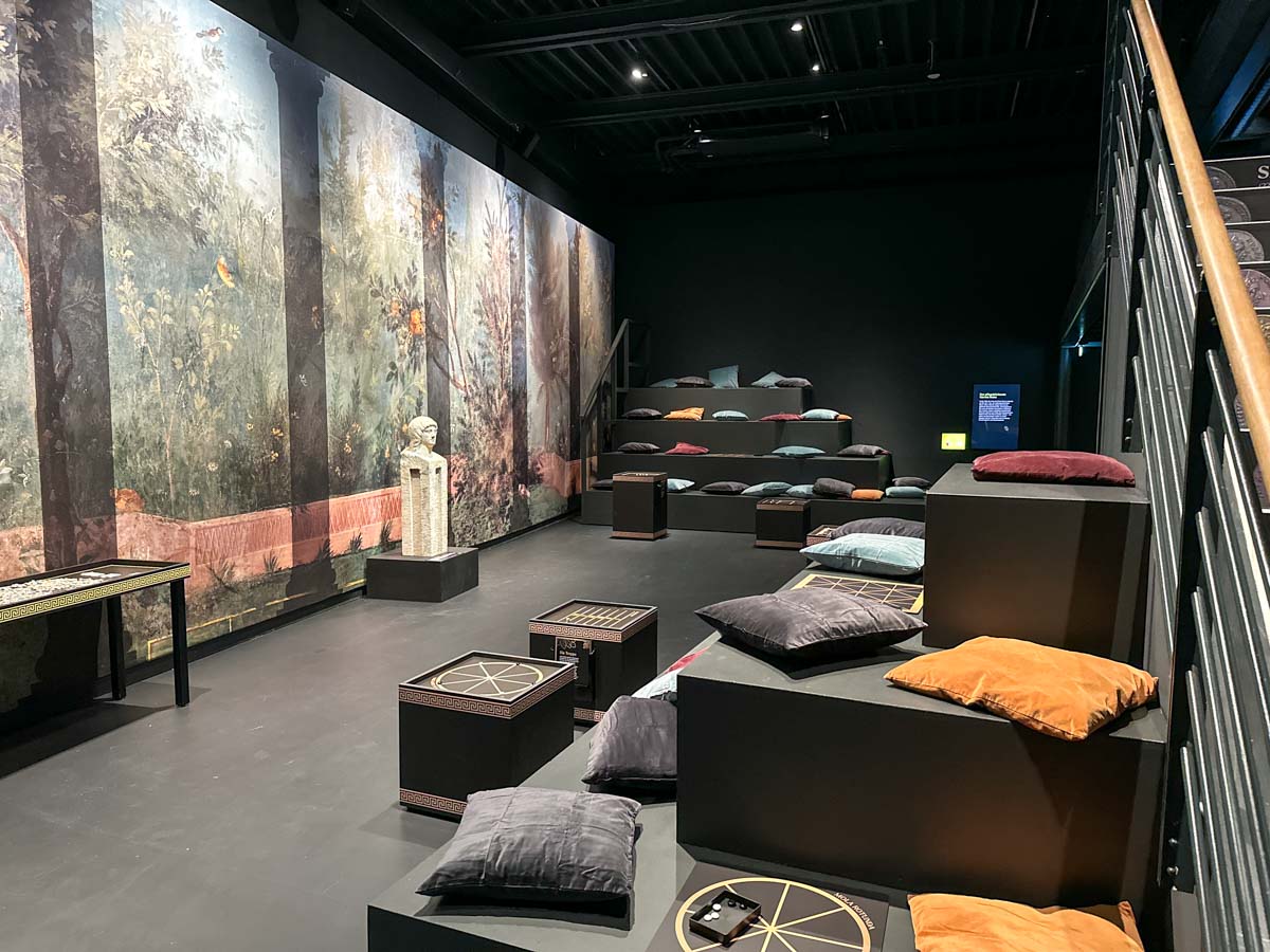 Analoge Spielemeile - Römer Ausstellung Lokschuppen Rosenheim