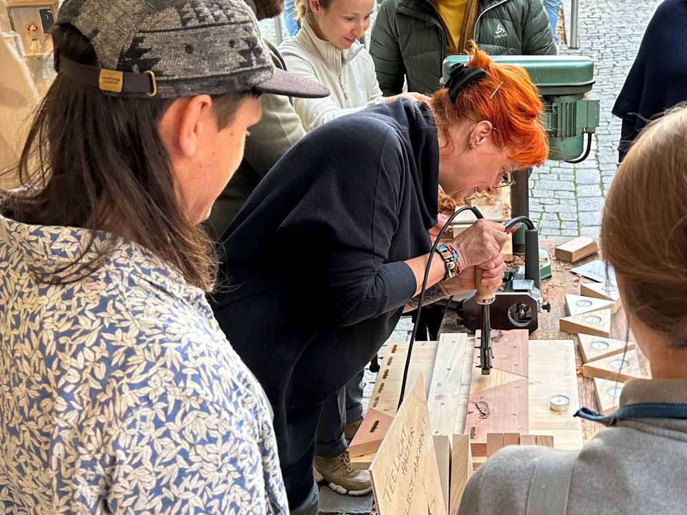 miiter store rotmilan holzstueck bauen stadttipps rosenheim 02