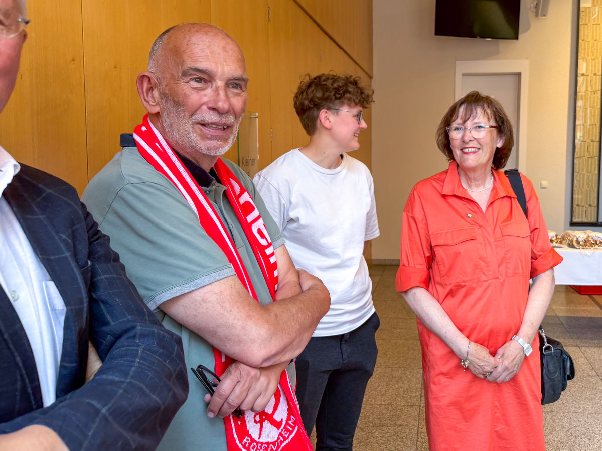 tsv 1860 rosenheim empfang rathaus credit stadttipps09