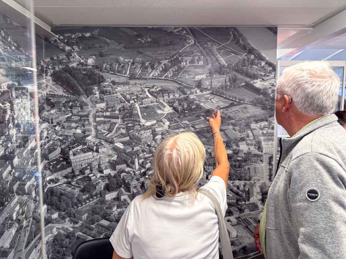 stadtarchiv-eroeffnung-ausstellungsflaeche-credit-stadttipps-rosenheim-04