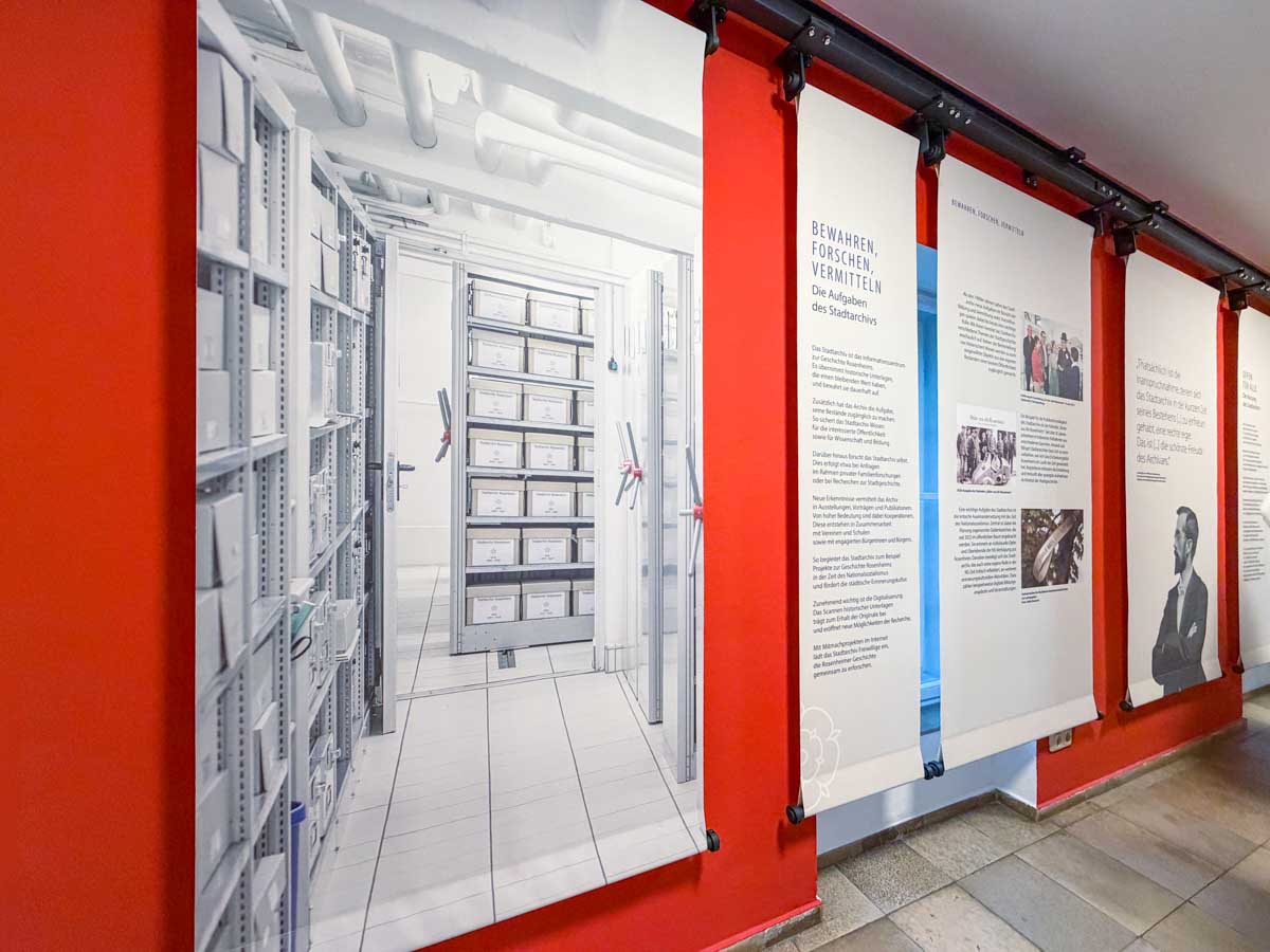 stadtarchiv eroeffnung ausstellungsflaeche credit stadttipps rosenheim 19