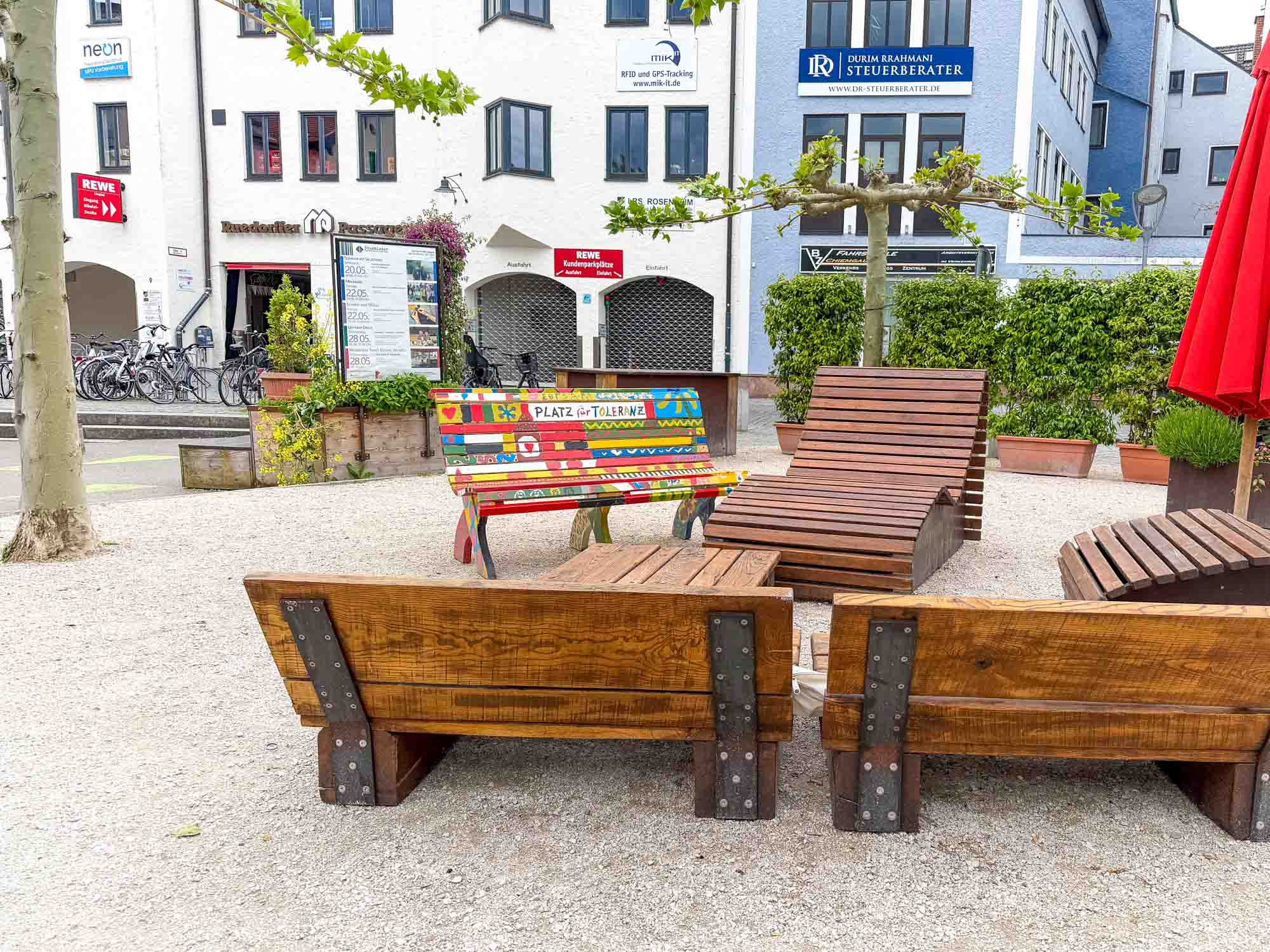 stadtbibliothek-baenke-salzstadel-credit-stadttipps-rosenheim