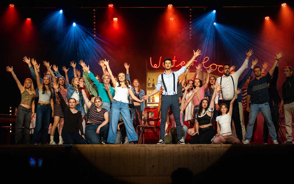 stadtjugendring buehneimlokschuppen buehnenmosaik performancenight3