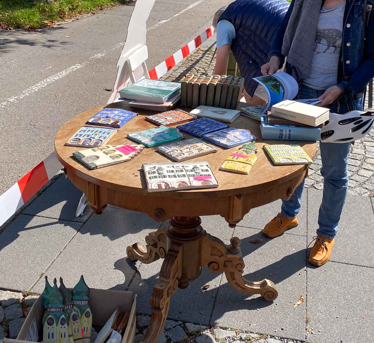 plakat-raritaetenmarkt-staedtische-galerie-rosenheim-credit-stadttipps-21