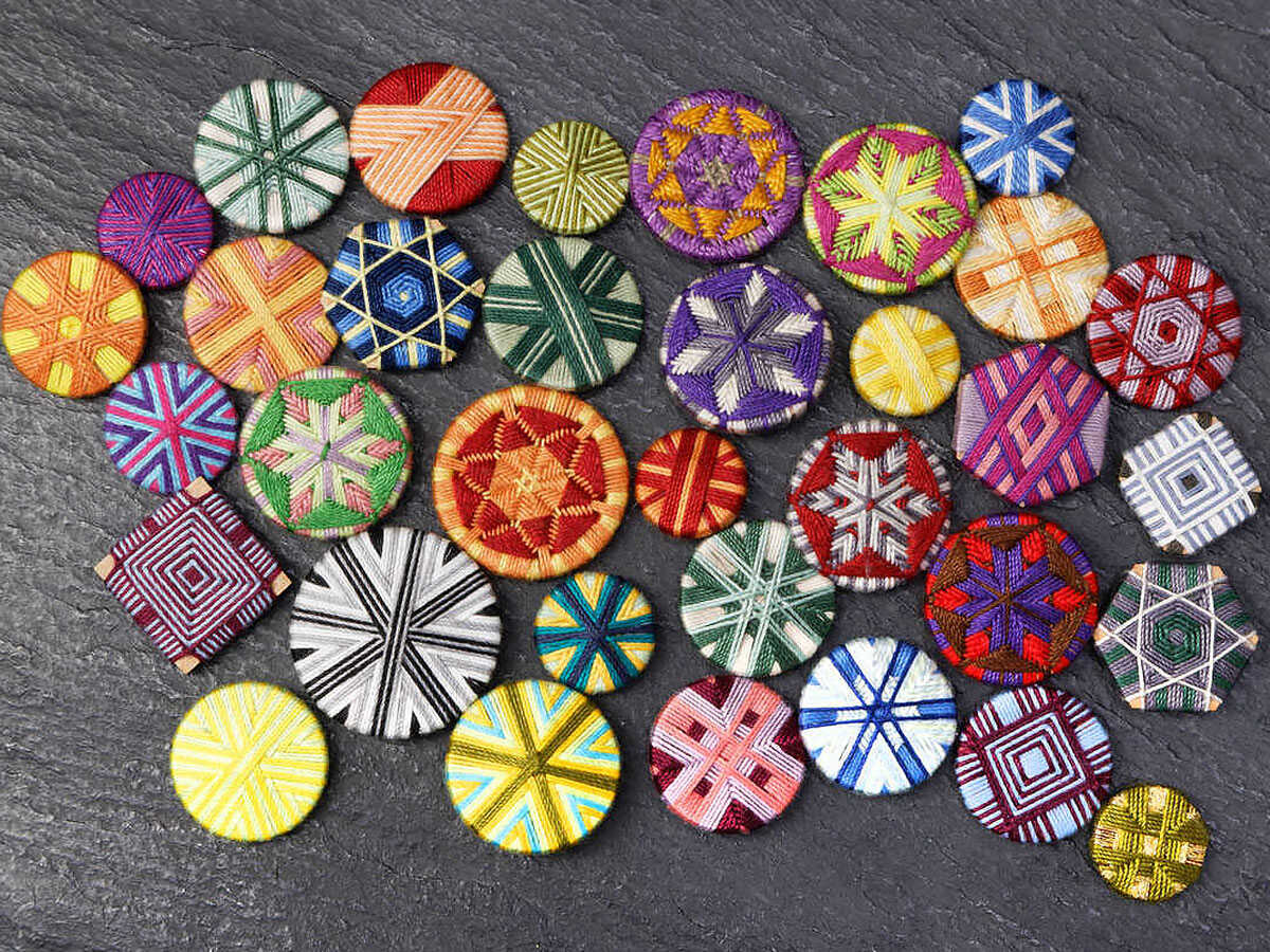 Workshop: »Posamenten- und Zwirnknöpfe« gestalten im Städtischen Museum