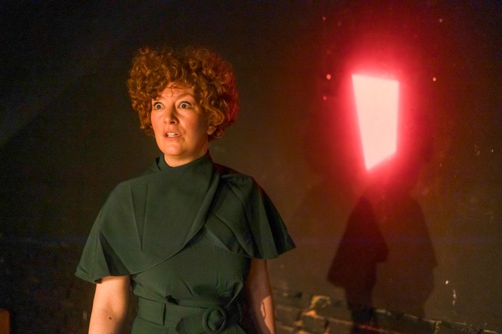 Theaterinsel Rosenheim Die Opferung von Gorge Mastromas ©Maxim Kruse 09