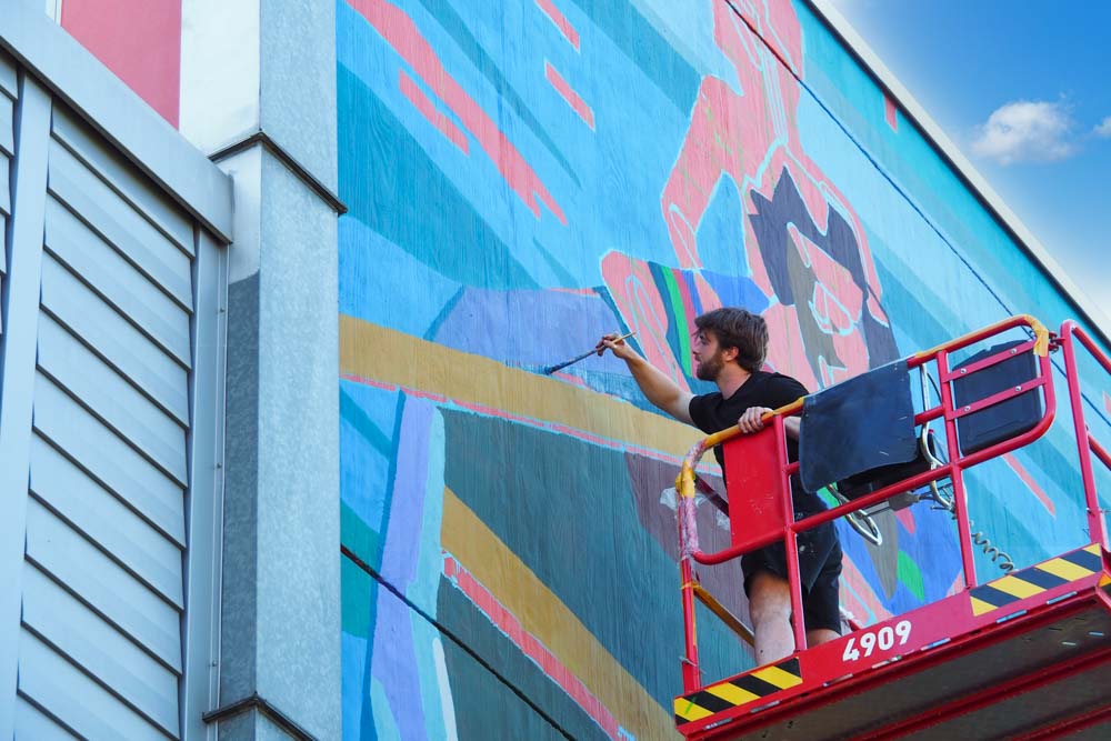 Transit Art Rosenheim - Wand Modepark Röther