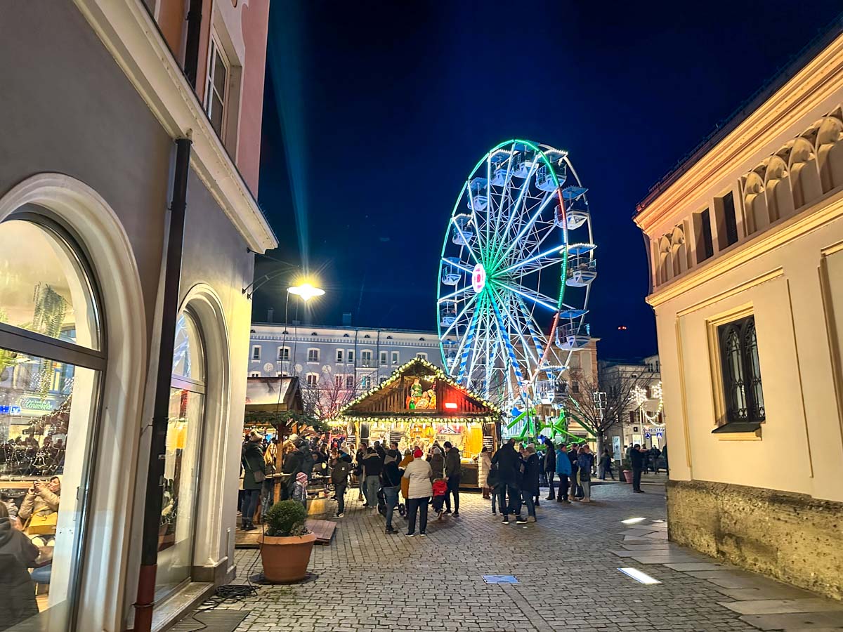 christkindlmarkt abends©stadttipps rosenheim 02