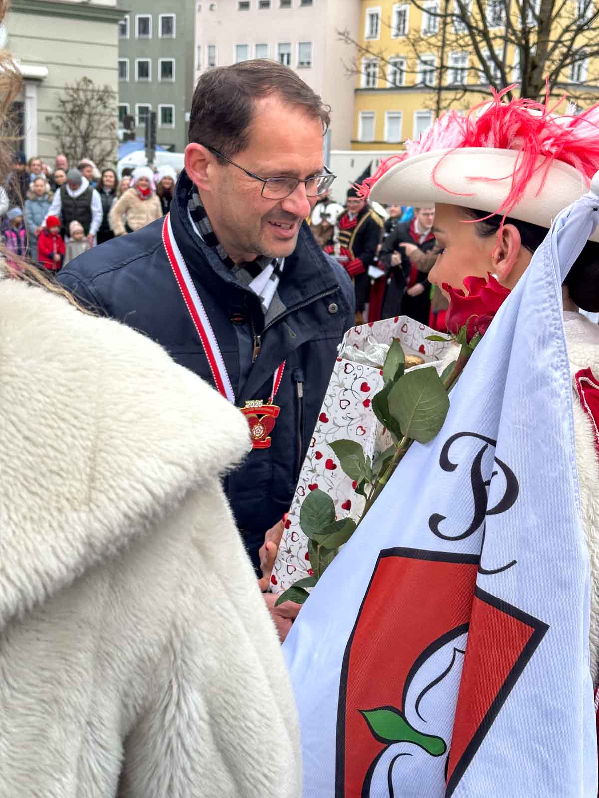 faschingssamstag faschingsgilde stadtkapelle credit stadttipps rosenheim 10