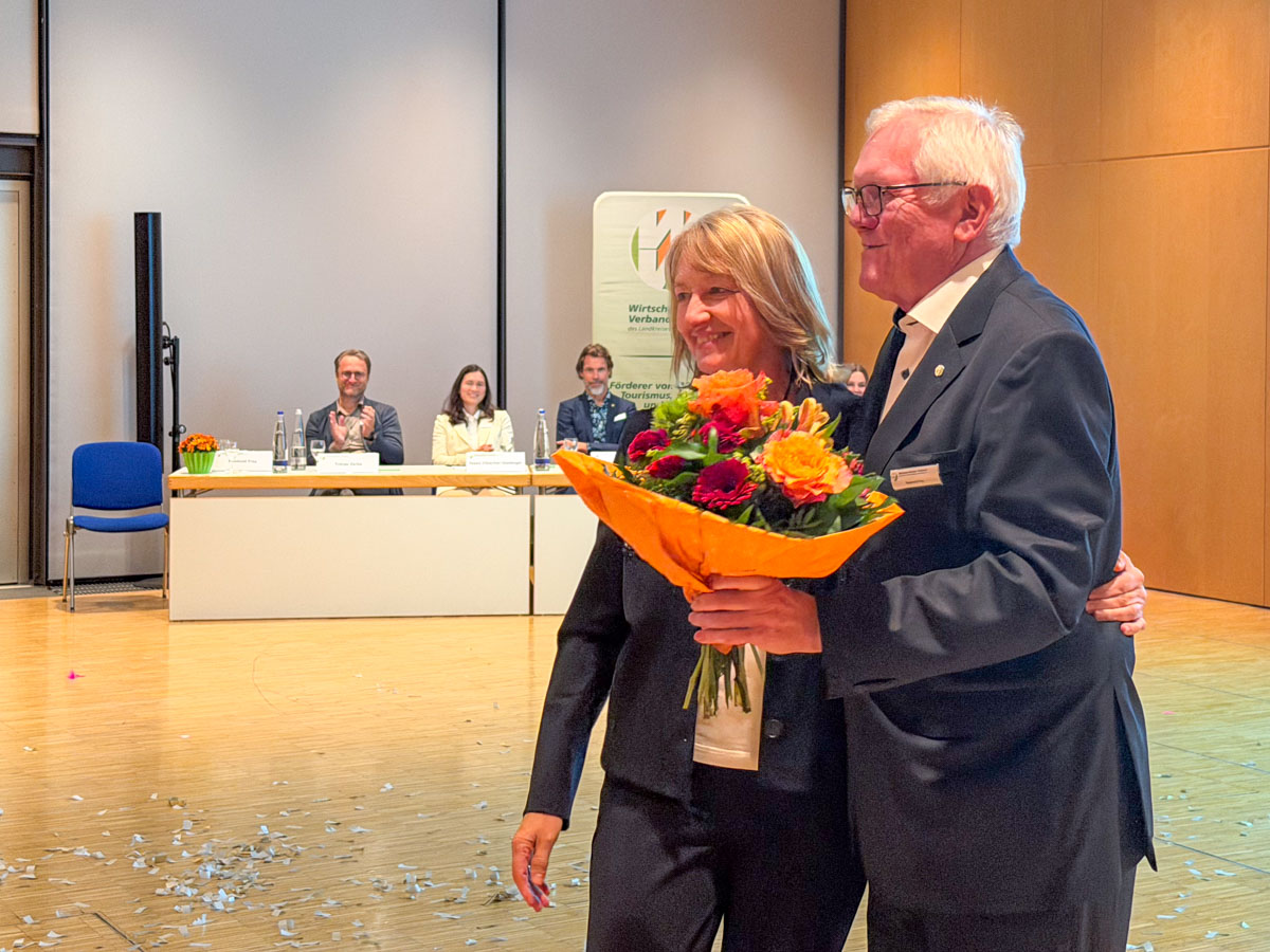 wirtschaftlicher verband mitgliederversammlung credit stadttipps 041