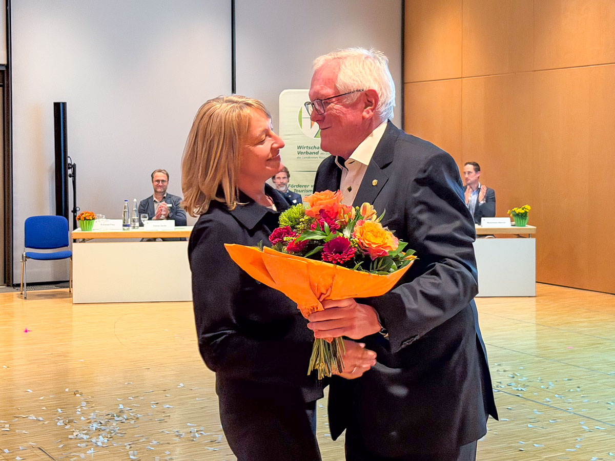 wirtschaftlicher-verband-mitgliederversammlung-credit-stadttipps-034