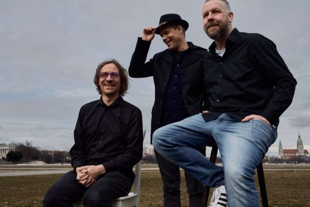Folxklub spielt beim Kulturstrand Rosenheim