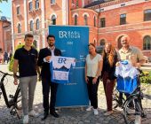 BR-Radltour-Team mit OB Abuzar Erdogan und Stadtmarketing-Leiterin Judith Gebhart de Ginsberg