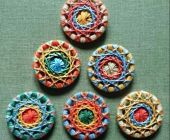 Posamenten- und Zwirnknöpfe gestalten 02