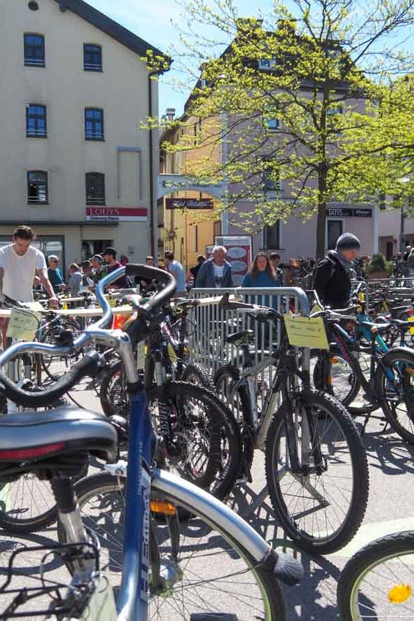 Fahrradbasar: Fahrrad abgeben, Verkauf abwarten, Geld abholen!