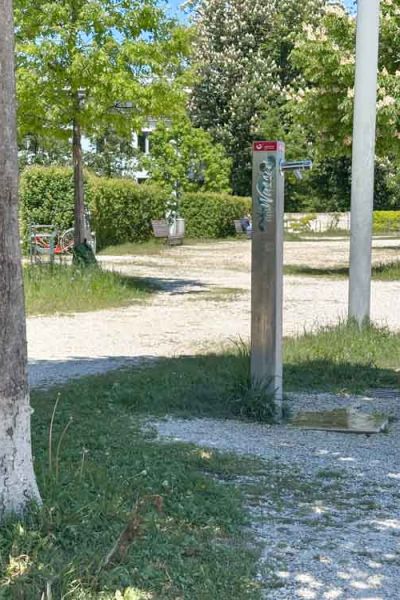 Trinkwasser-Säule Mangfallpark Nord 02