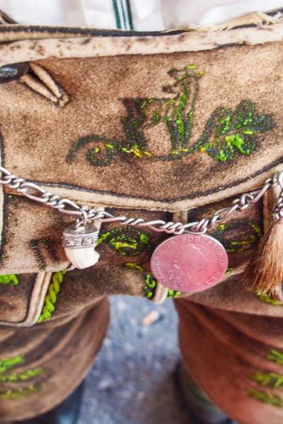 Trachten Lederhosen in Rosenheim kaufen