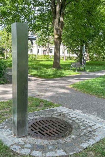 Trinkwasser-Säule Luitpoldpark 02
