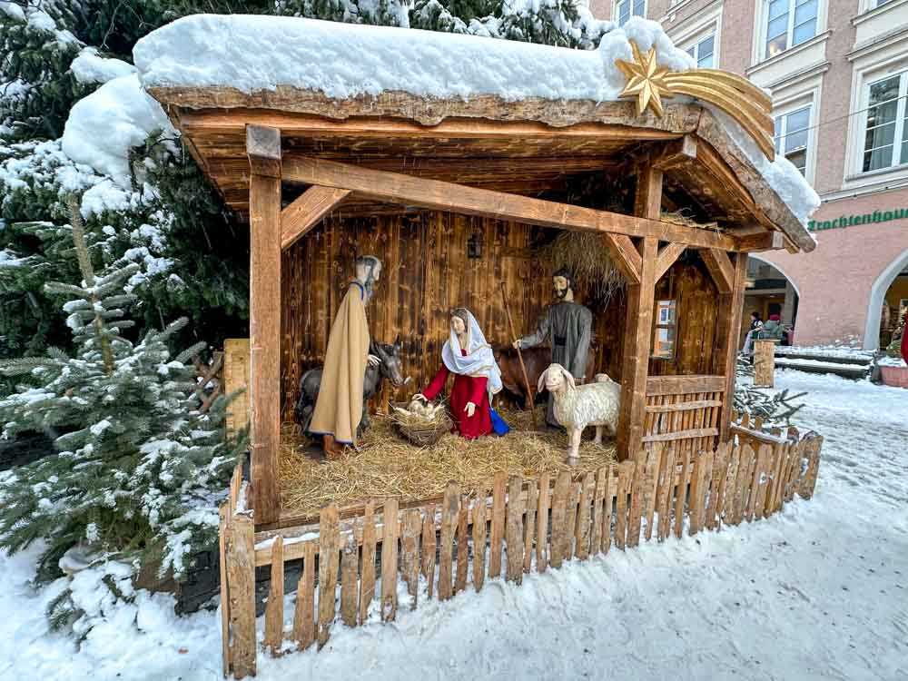 Christkindlmarkt Rosenheim Rundgang: Besuch bei den Ständen