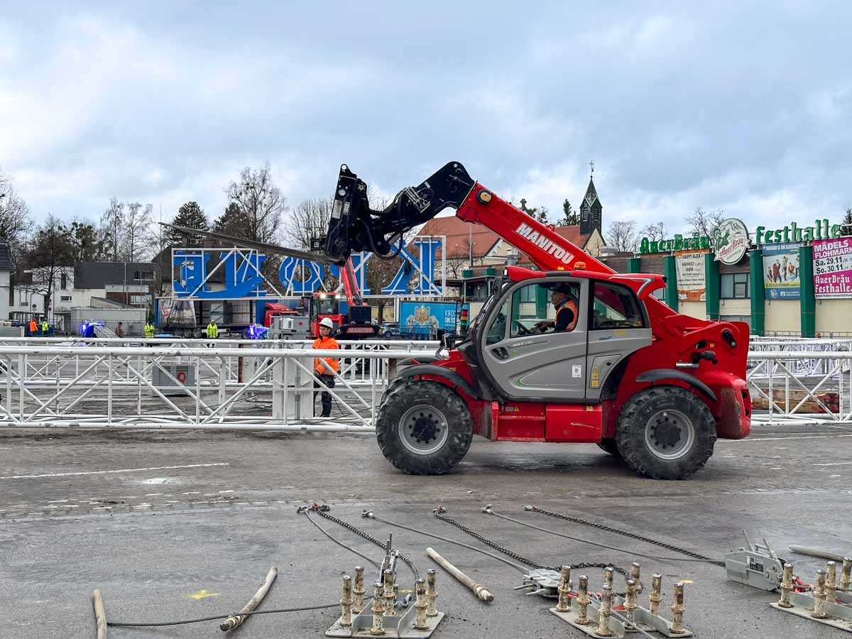 aufbau-circus-krone-foto-stadttipps-rosenheim-03