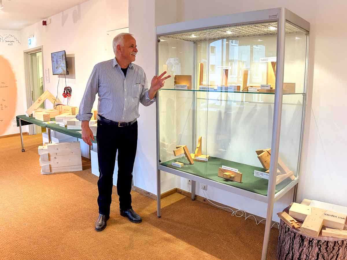 ausstellung-holzverbindungen-holztechnisches-museum-credit-stadttipps-rosenheim-27