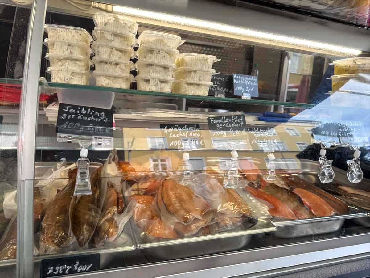 frischer-fisch-gruener-markt-credit-stadttipps-rosenheim