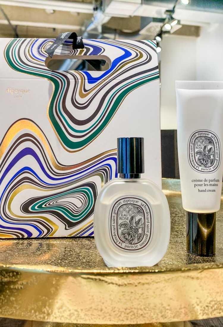 Duft-Geschenk: Parfum + Handcreme Eau Rose