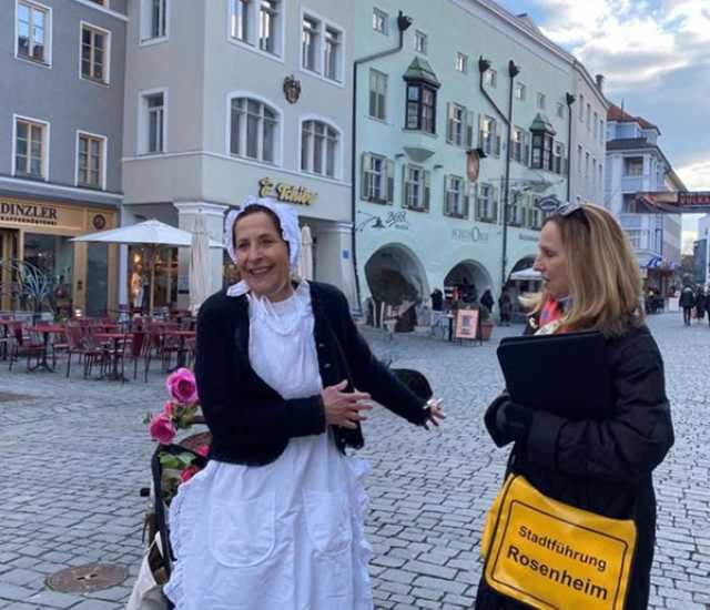 Spezialausgabe der Stadtführung »Weibsbilder« - mit Verköstigung