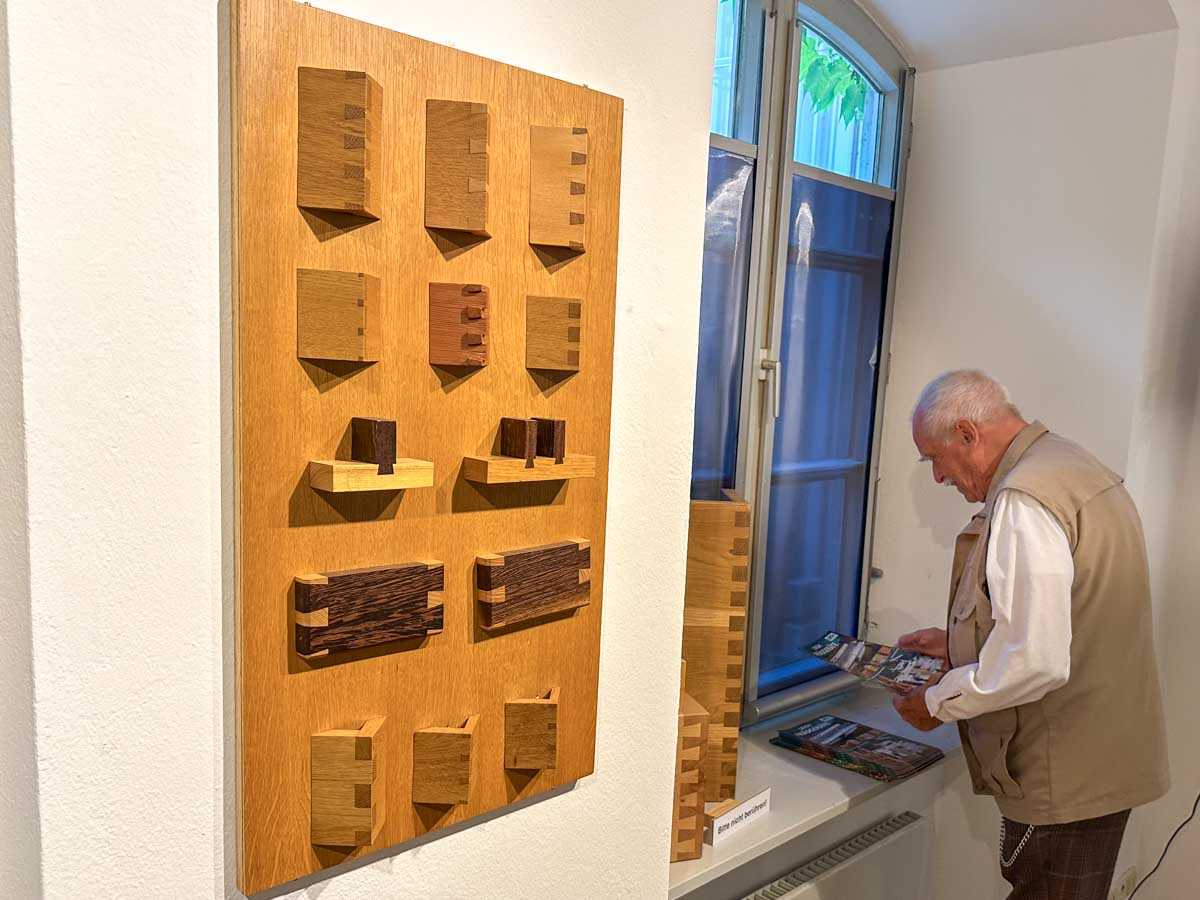 ausstellung-holzverbindungen-holztechnisches-museum-credit-stadttipps-rosenheim-13