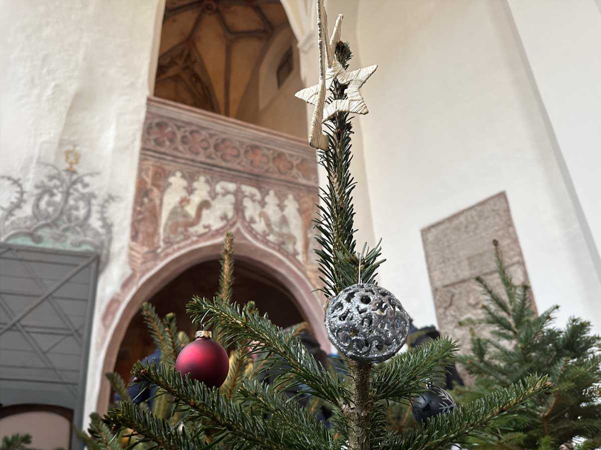 christbaumschmuecken-wirtschaftlicher-verband-credit-stadttipps-19