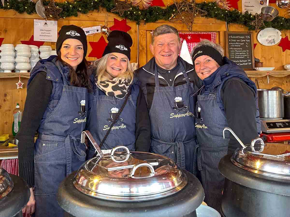 suppenalm-christkindlmarkt-credit-stadttipps-rosenheim-11