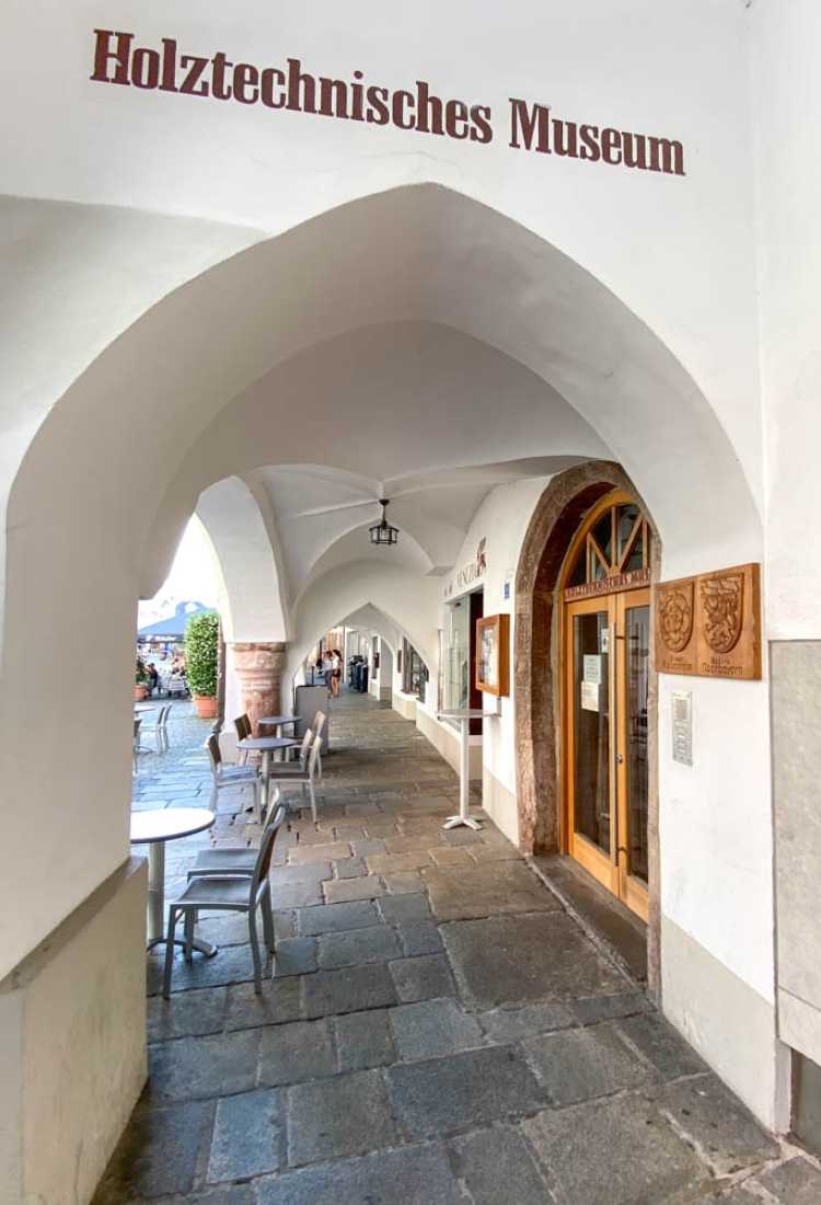 Eintrittskarte für eine Führung im Holztechnischen Museum