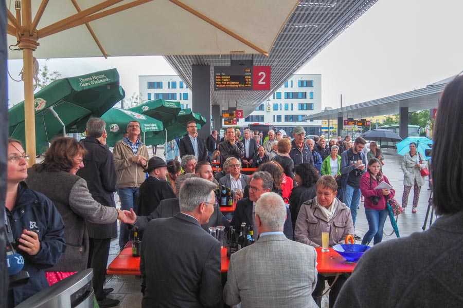 Einweihung Rosenheimer Omnibusbahnhof