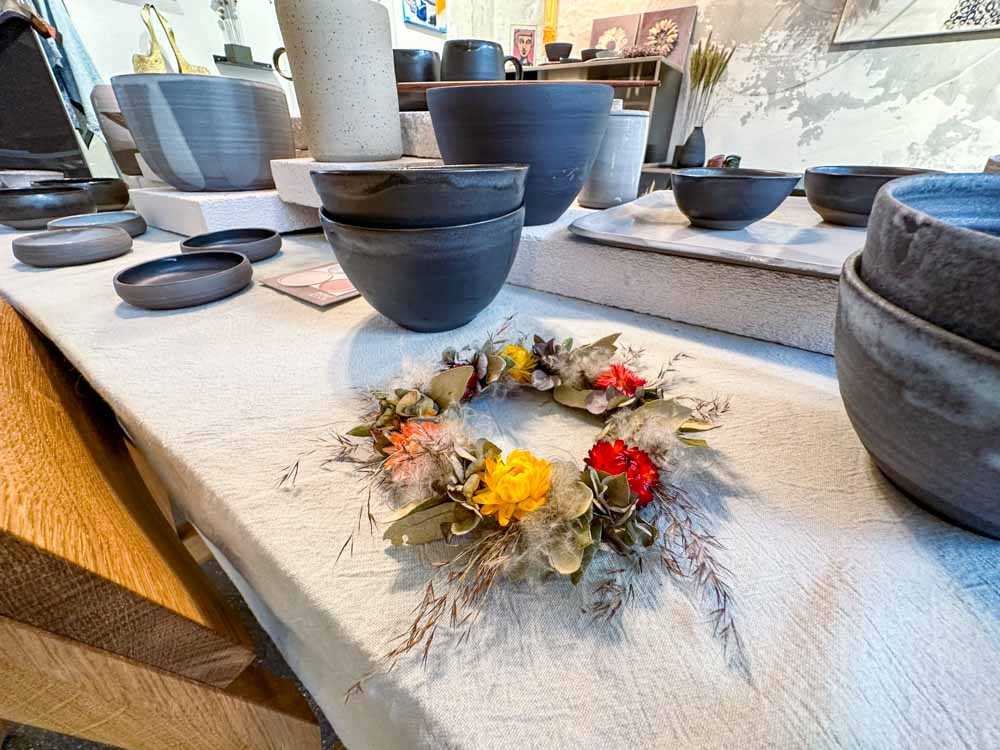 mitter_store_keramikschalen_blumenkranz©stadttipps_rosenheim