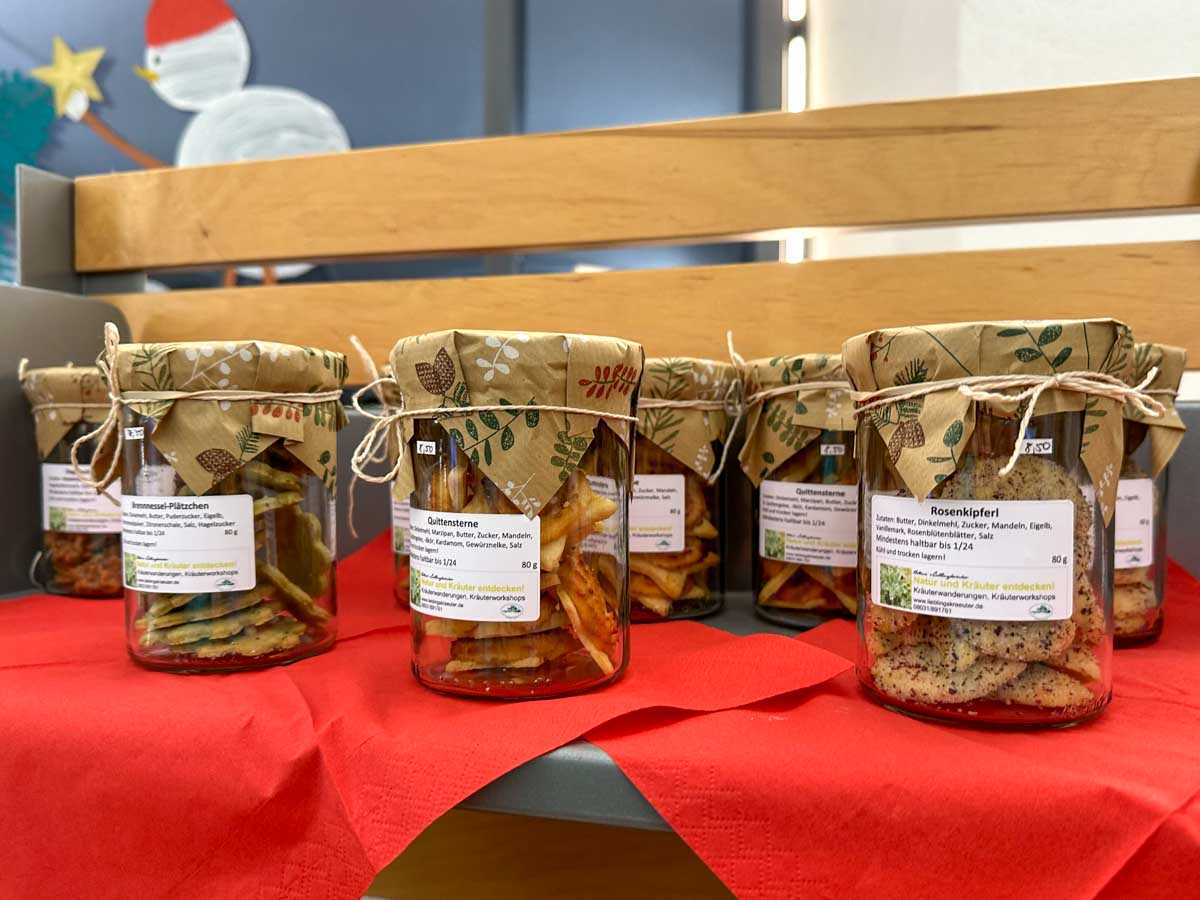 stadtbibliothek-weihnachtsmarkt-credit-stadttipps-rosenheim-59