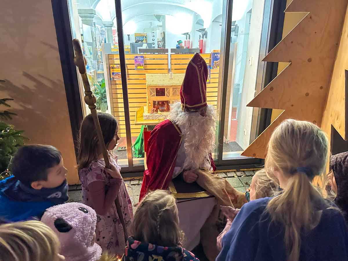 stadtbibliothek-weihnachtsmarkt-credit-stadttipps-rosenheim-06