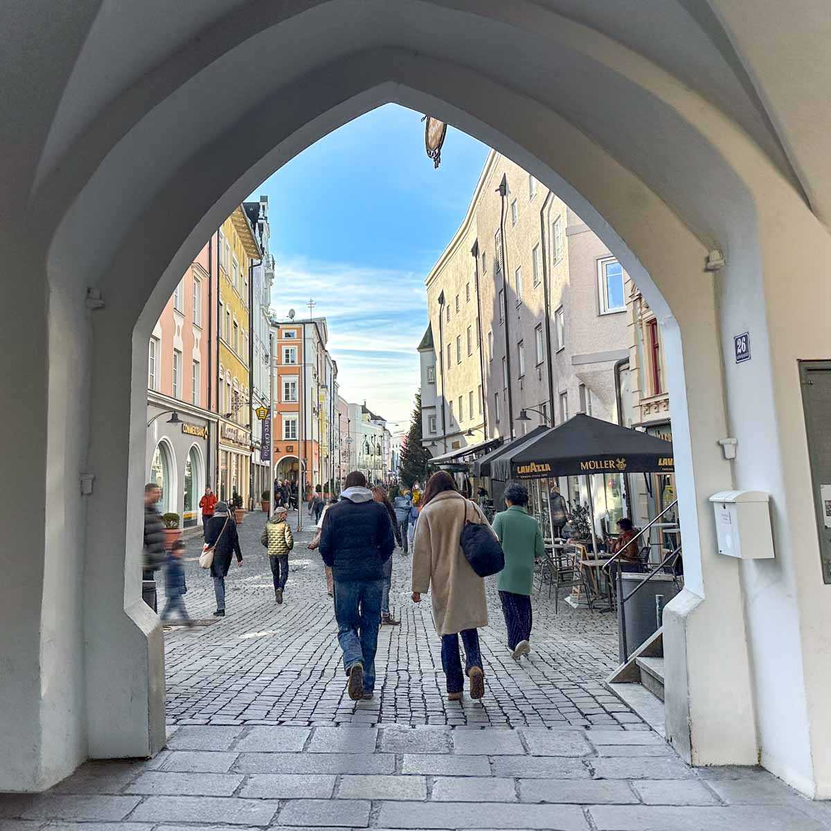 Treffpunkt Mittertor zur Stadtführung Marktgschichten