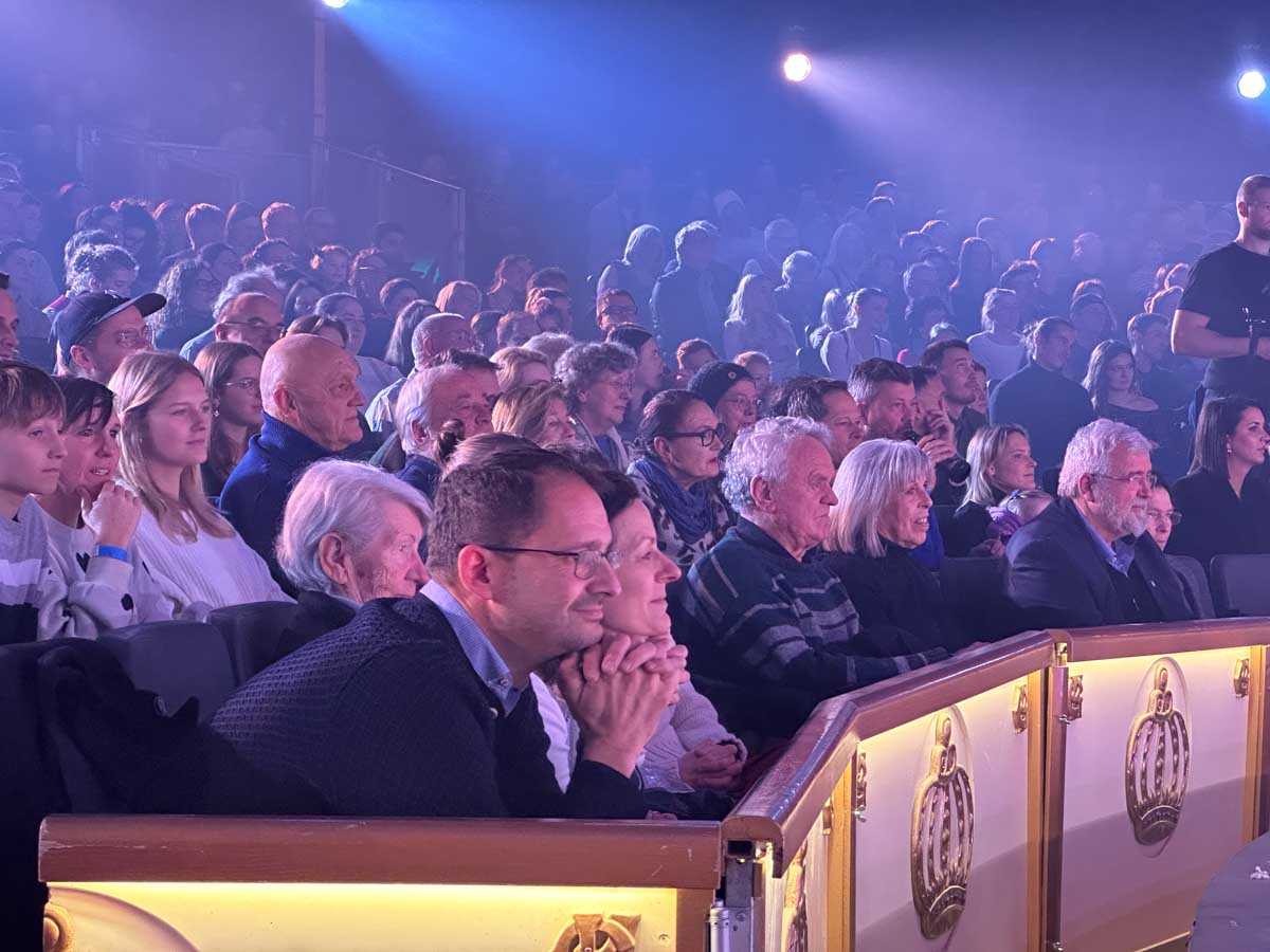 premiere-circus-krone-rosenheim-credit-stadttipps-rosenheim-17