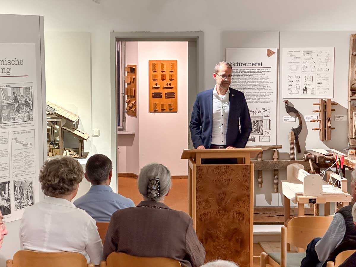 ausstellung-holzverbindungen-holztechnisches-museum-credit-stadttipps-rosenheim-35