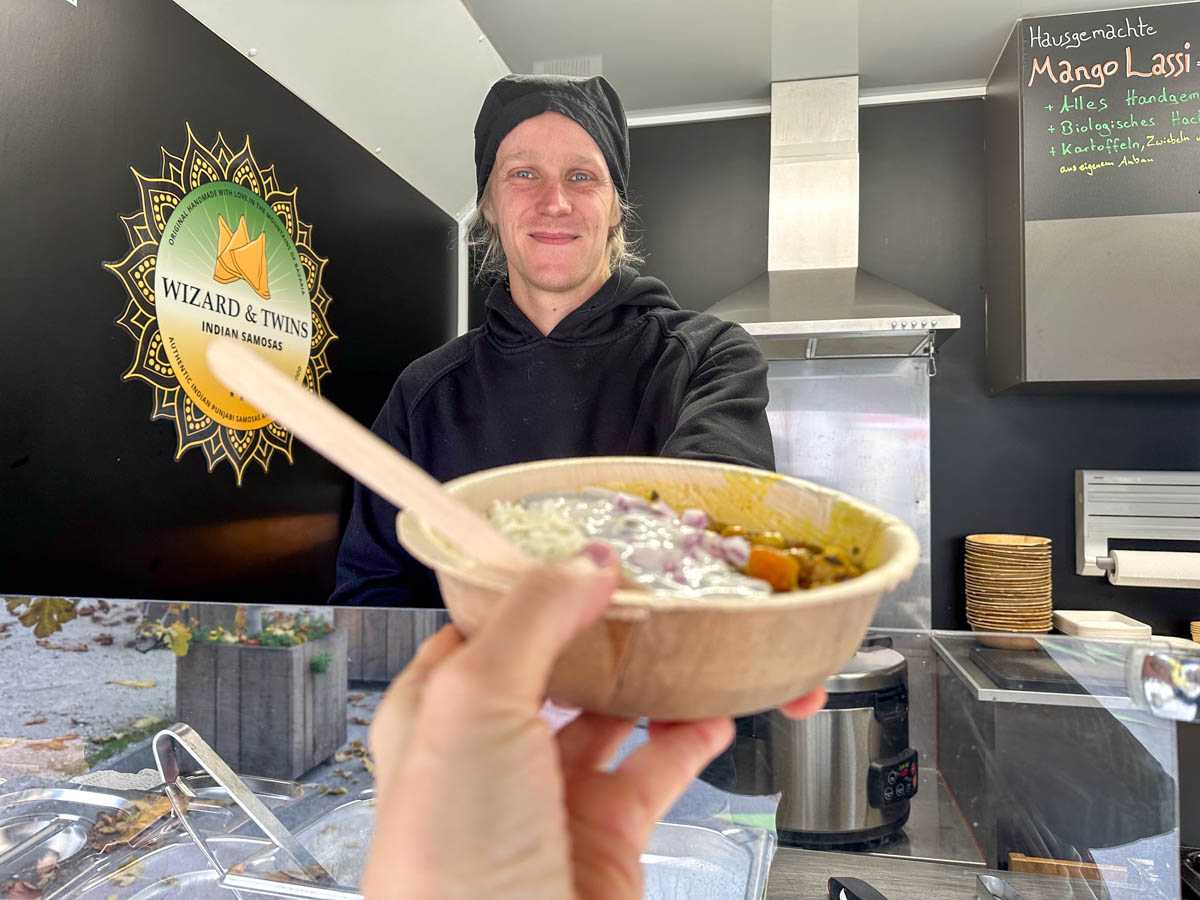indischer-foodtruck-wizard-twins-credit-stadttipps-rosenheim-03